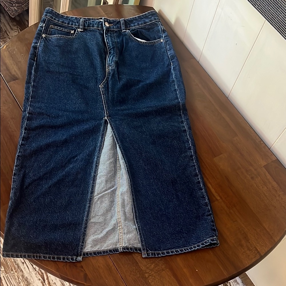 H&M Dark Blue Denim Skirt